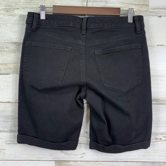 Talbots Flawless Girlfriend Cuffed Jean Shorts Womens Size 6 Black Denim 8.5 Ins - Picture 2 of 10